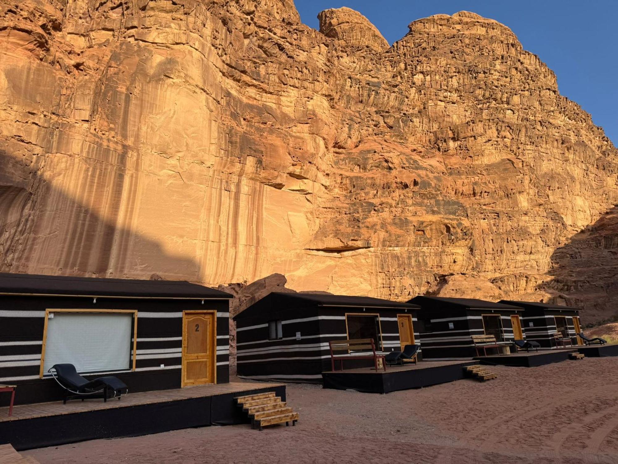 Wadi Rum Desert Secret Camp Bagian luar foto